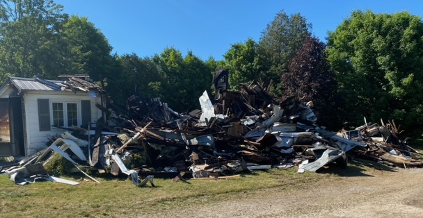 Fire destroys Jackson Line house