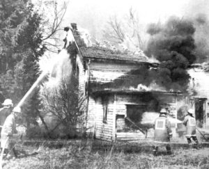 1984 – House and shed are burned to reduce land assessment