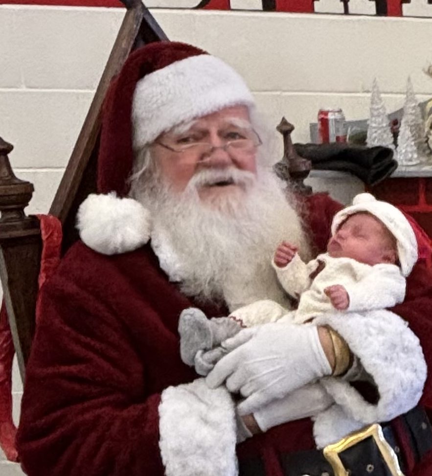 Featured image for "Santa meets newborn in Springfield"